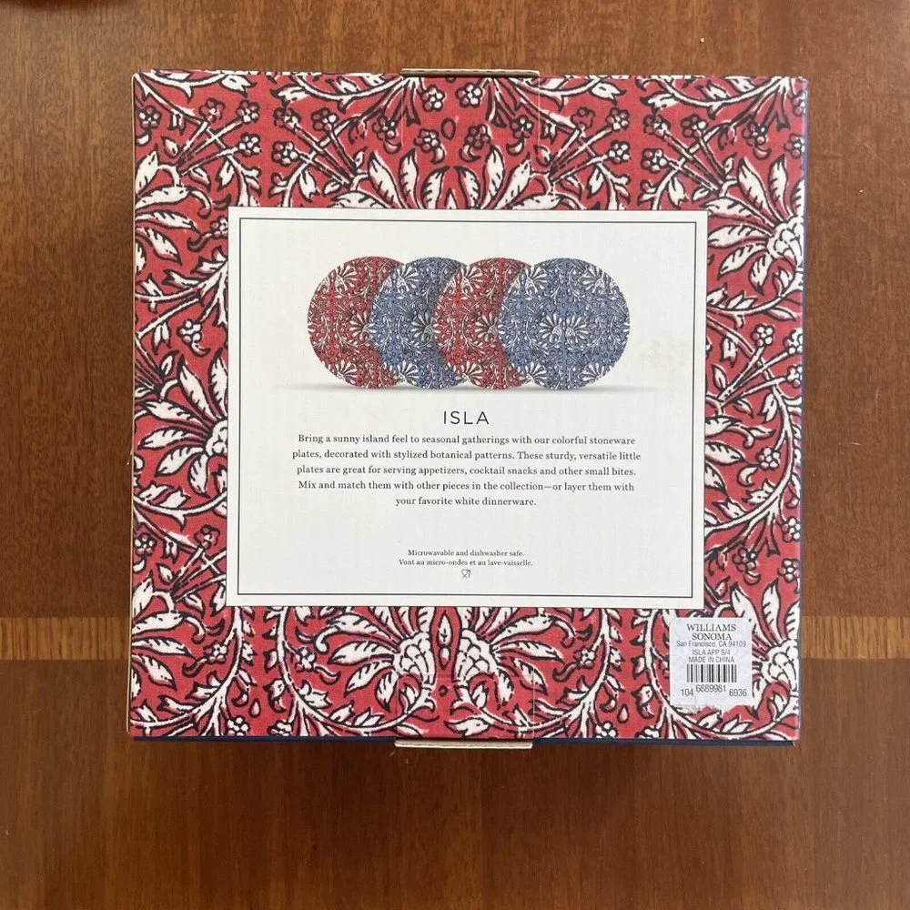 Williams Sonoma Isla Appetizer Plates Set of 4 NEW